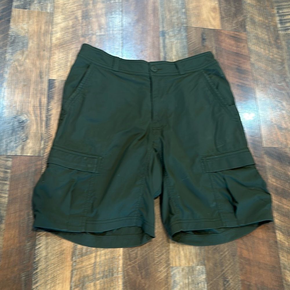 REI shorts 32 (2575)